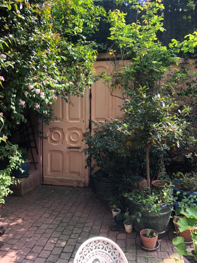 "Maison 1850 Paris 18" Chambre G Avec Terrasse Et Parking En Option Bagian luar foto